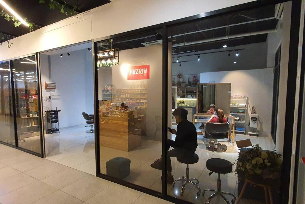 Kozi Square New Sgh Cozy Home Lv5B Kuching Dış mekan fotoğraf